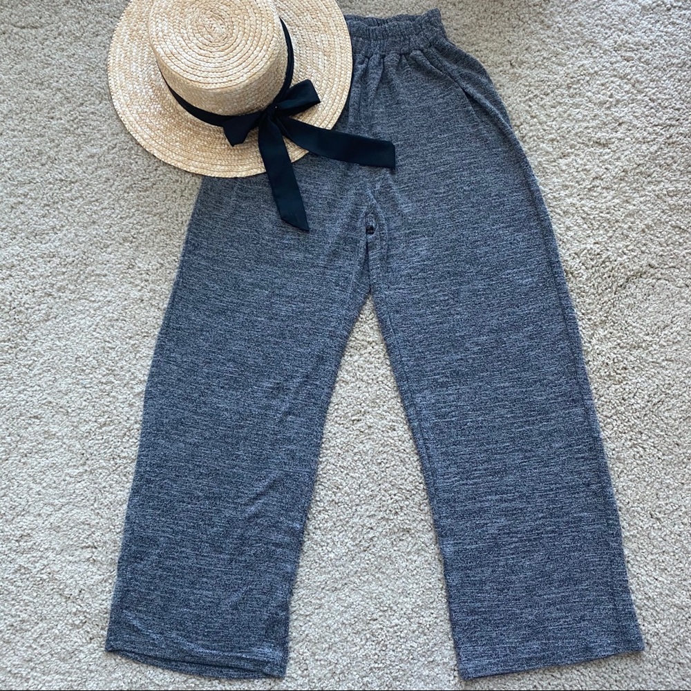 Wide Leg Pants in Color Gray
